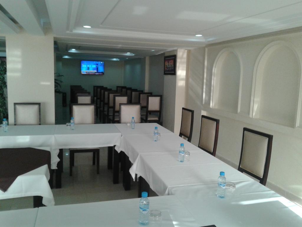 Hotel Al Akhawayn Uchda  Exterior foto